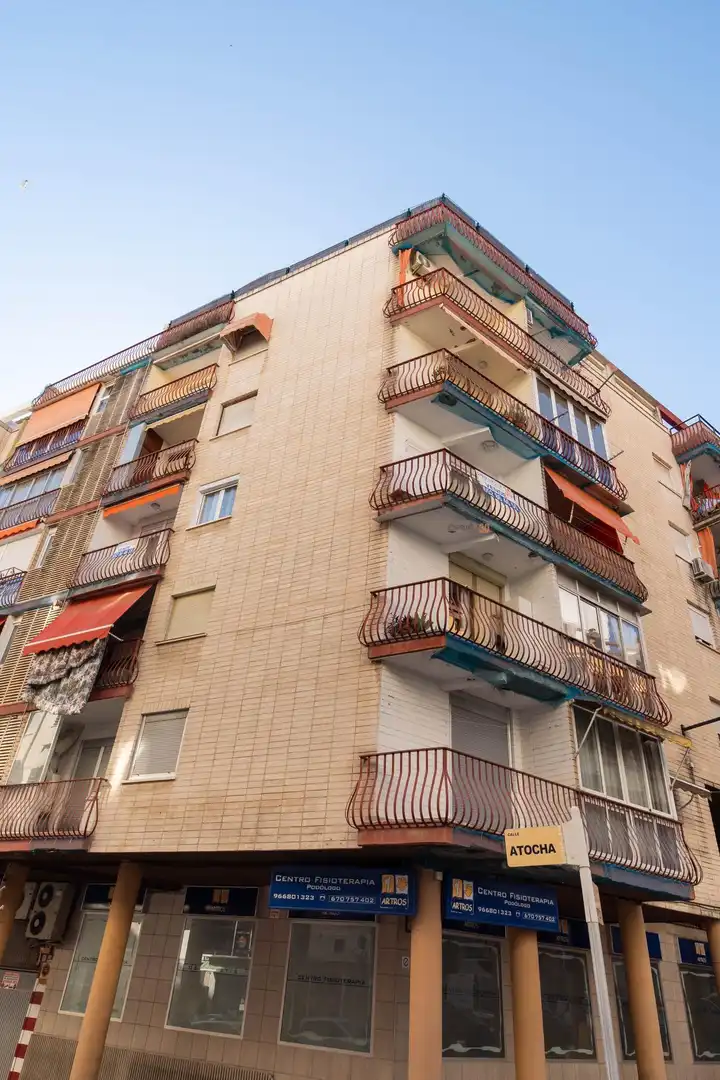 Vista exterior de Piso en venta en Benidorm con Aire acondicionado, Terraza y Amueblado
