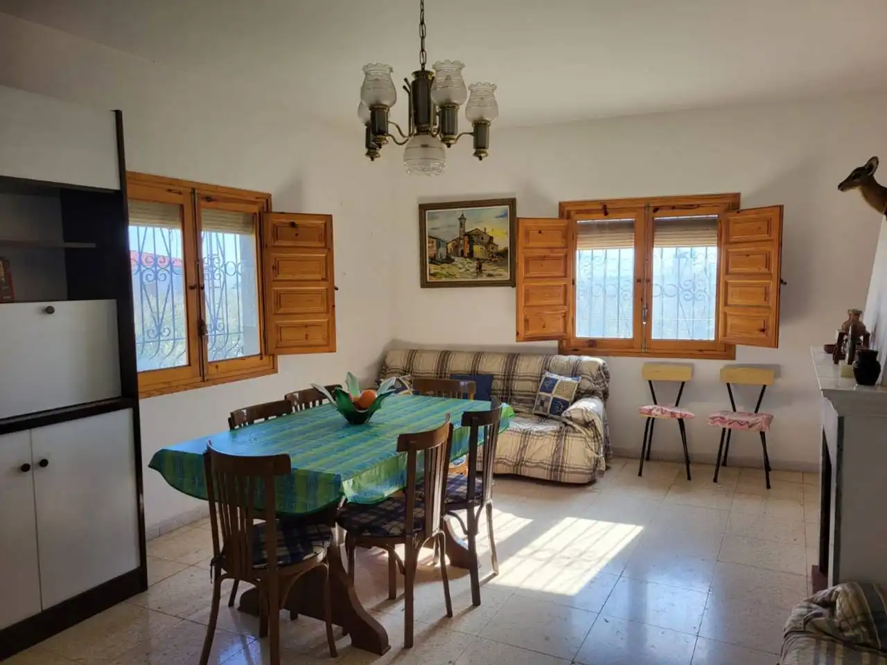 Menjador de Casa o xalet en venda en Baza amb Terrassa