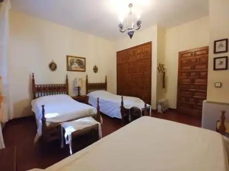 Habitación de Casa o chalet en venta en Zuheros con Calefacción, Jardín privado y Terraza