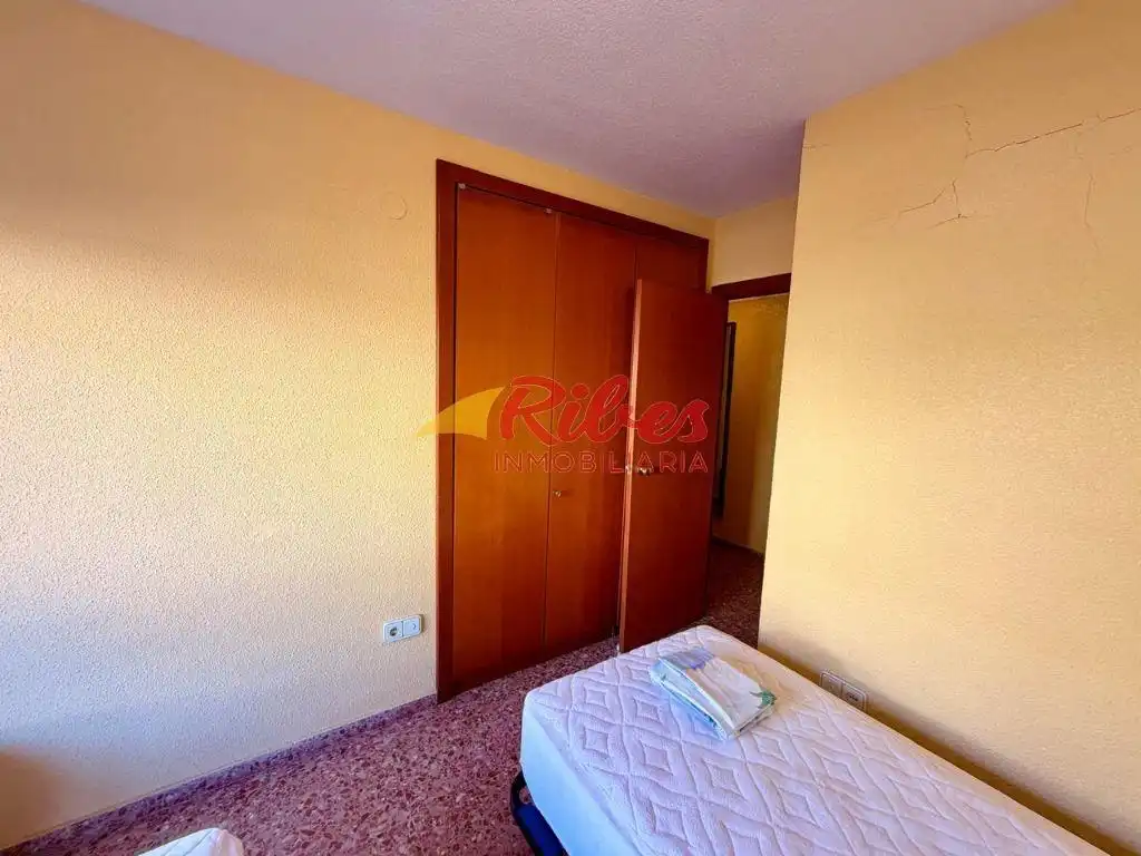 Bedroom of Apartments for sale in Racó