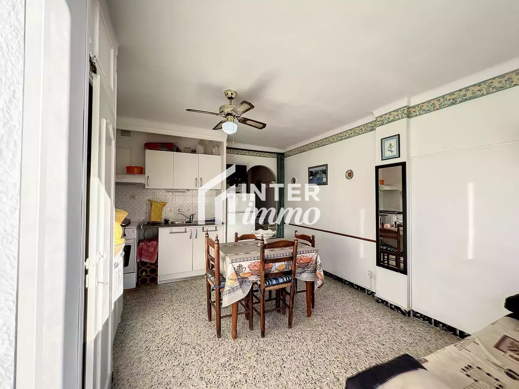 Menjador de Estudi en venda en Empuriabrava amb Moblat