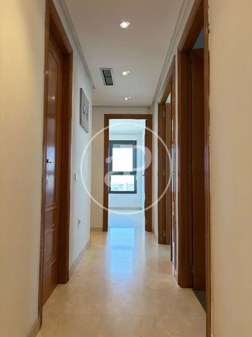 Piso de alquiler en Valencia con Aire acondicionado, Calefacción y Jardín privado