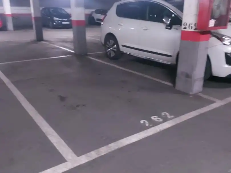 Parkplatz von Garage zum Verkauf in Leganés mit Alarm