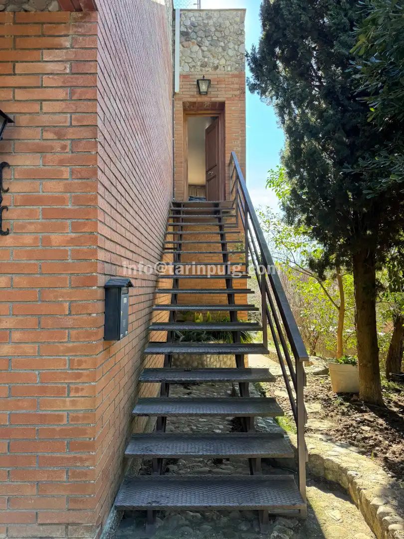 Vista exterior de Casa o chalet en venta en Begues con Aire acondicionado, Calefacción y Jardín privado