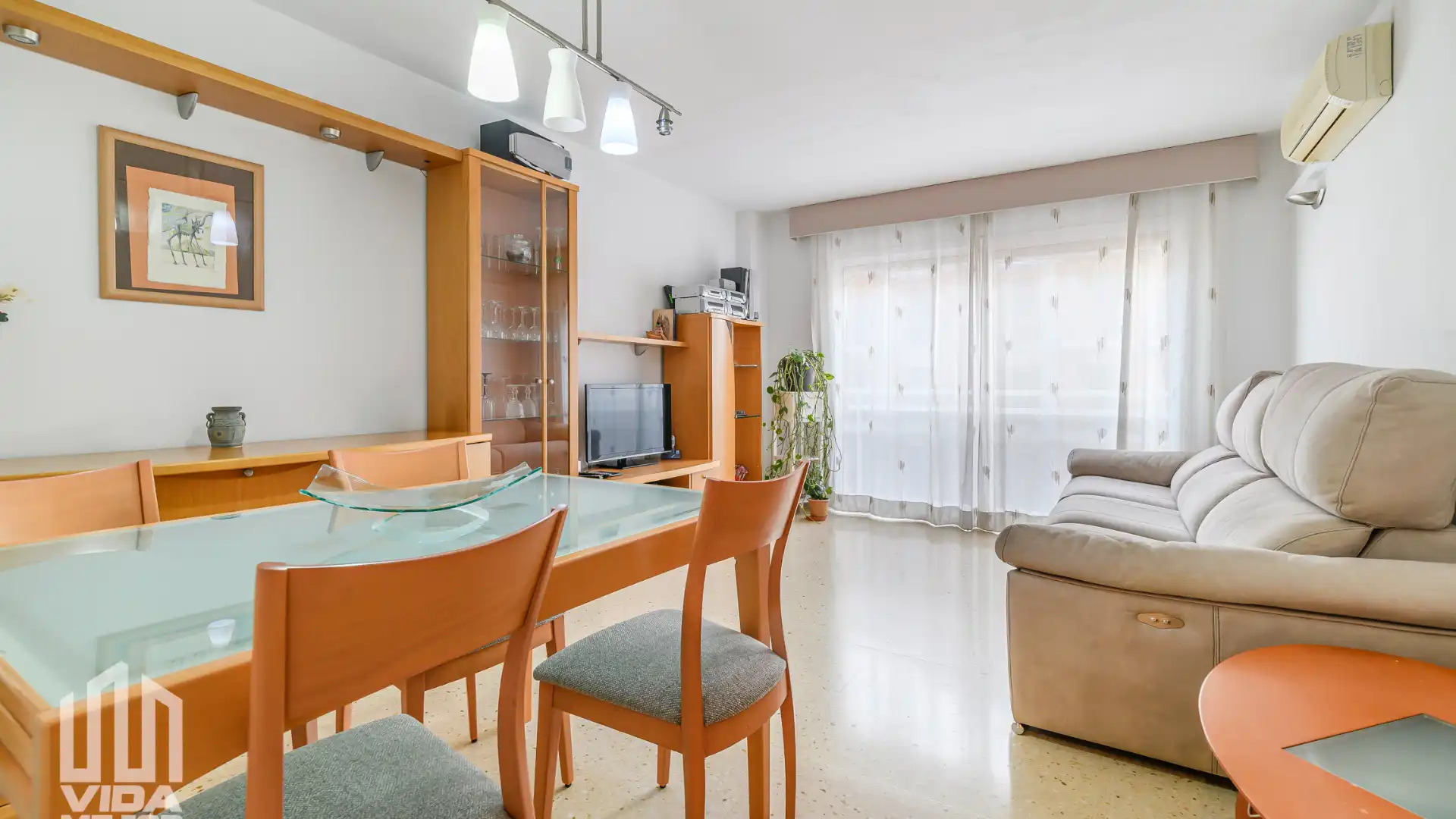 Piso en venta en Avinguda Francesc Macià, Nucli Urbà