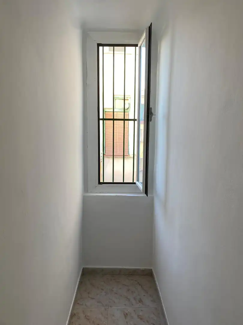 Appartamento con terrazza in vendita a Carrer de la Conca de Tremp, imagen 8