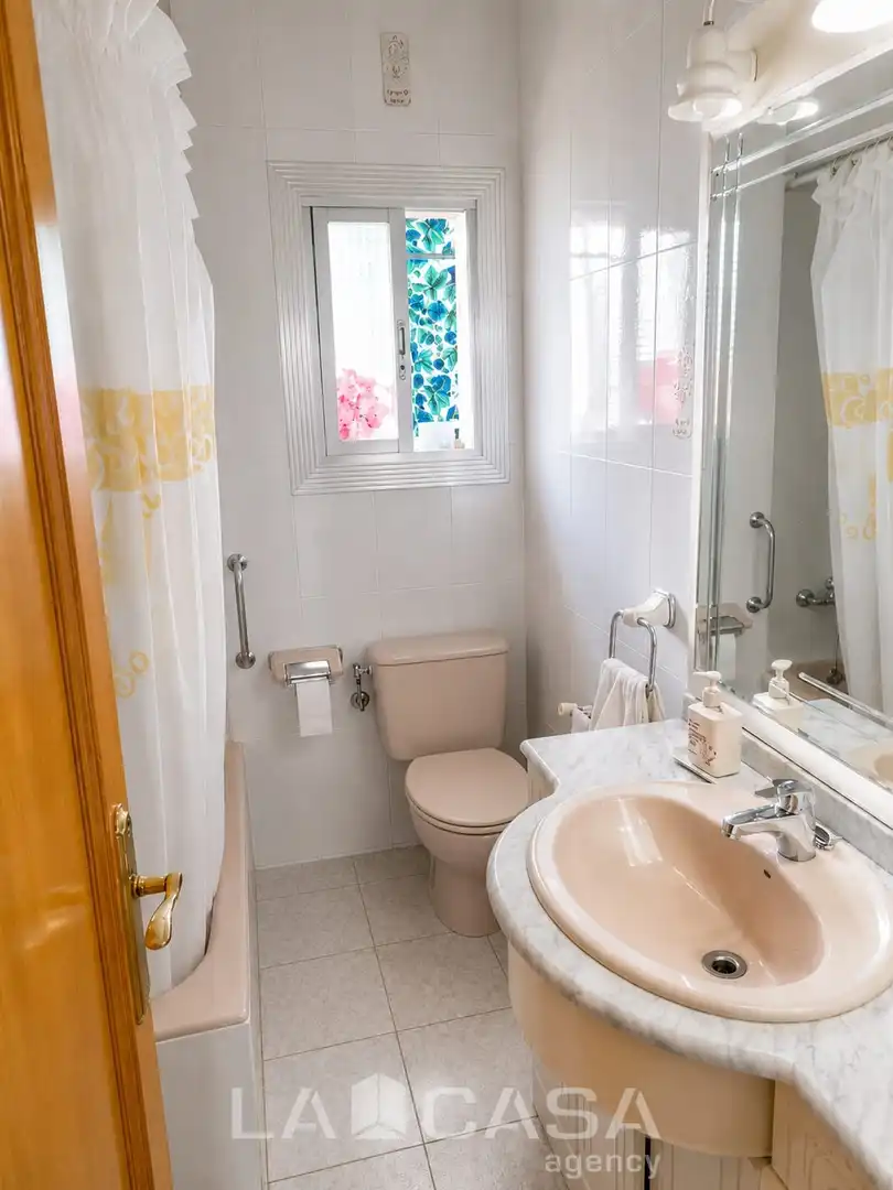 Bathroom of Attic for sale in Viladecans  with Terrace