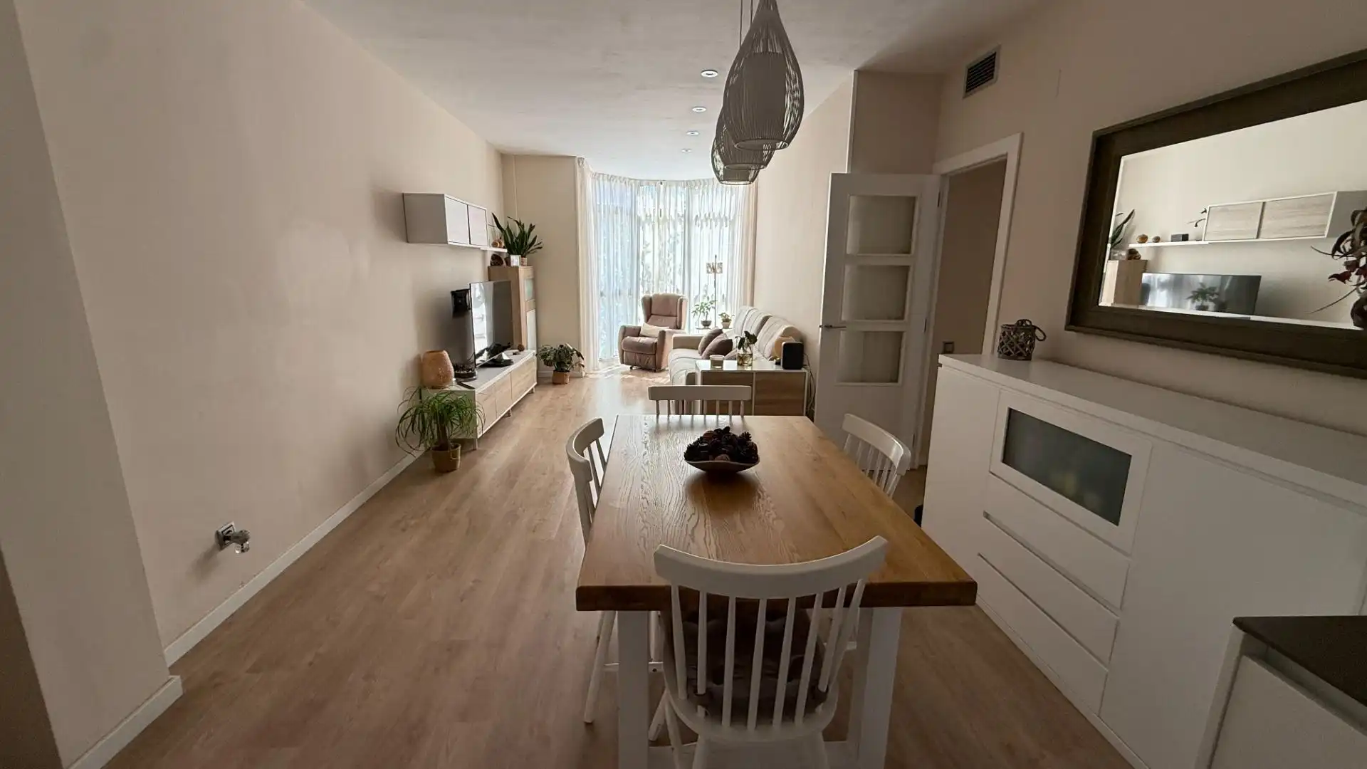 Dining room of Flat for sale in Barcelona  with Air Conditioner, Heating and Parquet flooring
