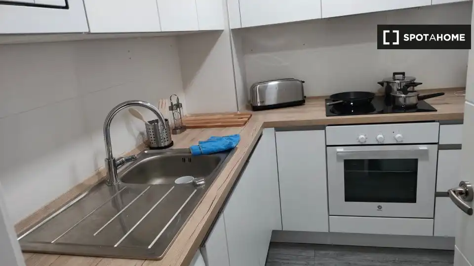 Zimmer in Hispanoamérica - Bernabéu