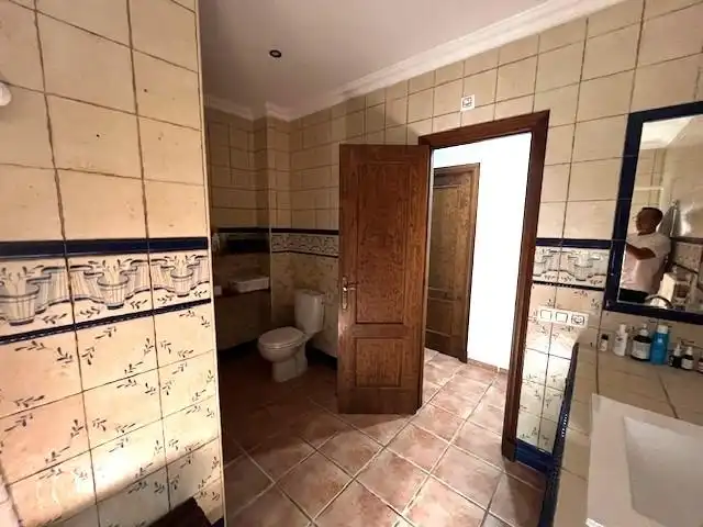 Bathroom of Houses for sale in Chiclana de la Frontera  with Air Conditioner, Private garden and Terrace