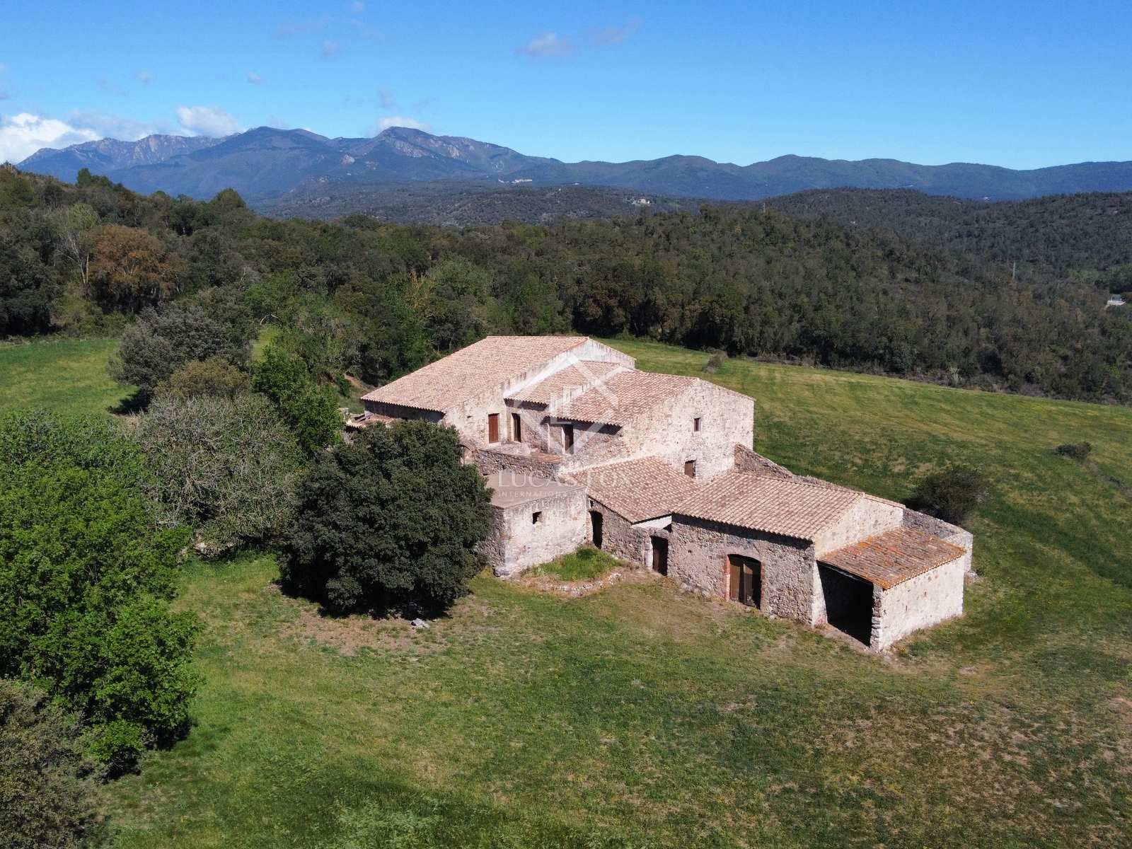 Vista exterior de Finca rústica en venda en Darnius