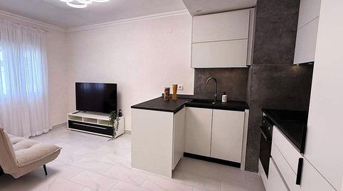 Casa adosada reformada 70 m2  terrazas en Calas Blancas. Varias terrazas, gran piscina comunitaria, cerca del centro y a tan solo, imatge 4