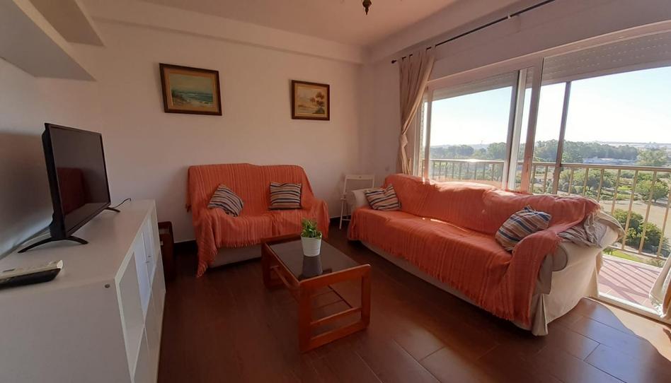 Foto 1 de Piso de alquiler en Pedro Salvador - Las Palmeritas, Sevilla