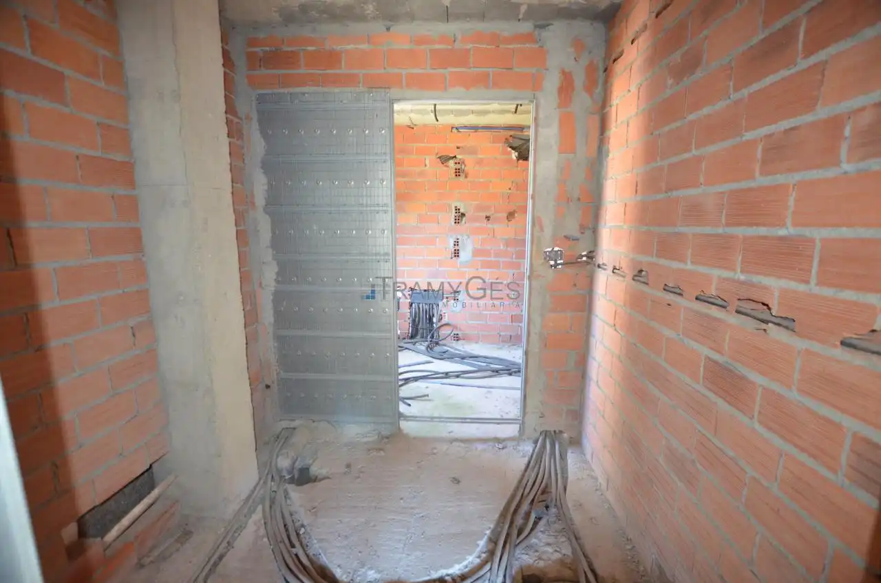 Casa o xalet en venda en Redondela amb Jardí privat, Terrassa i Traster