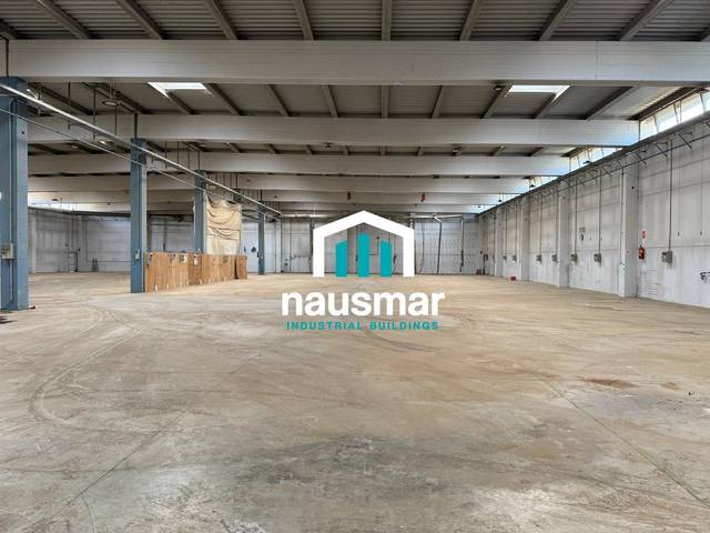 Nave industrial en Alquiler en Palafolls