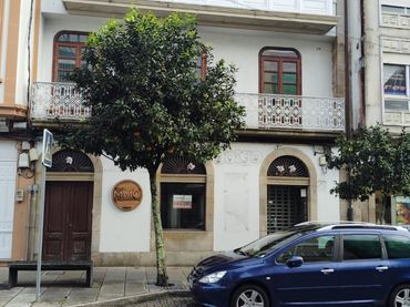 Business premises to rent in Rúa Ferreiro 37