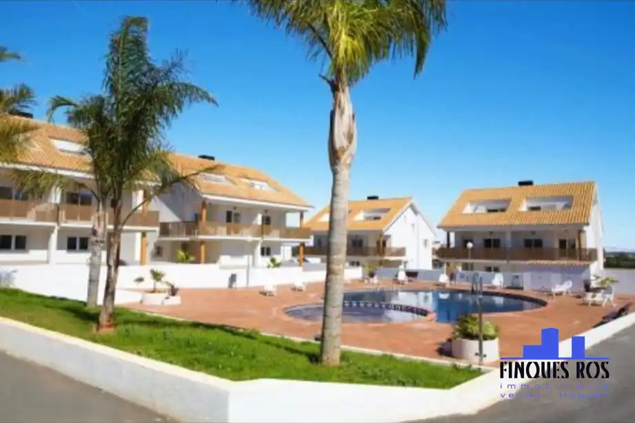 Reihenhaus mit Pool zum Verkauf in Las Atalayas - Urmi - Cerro de Mar