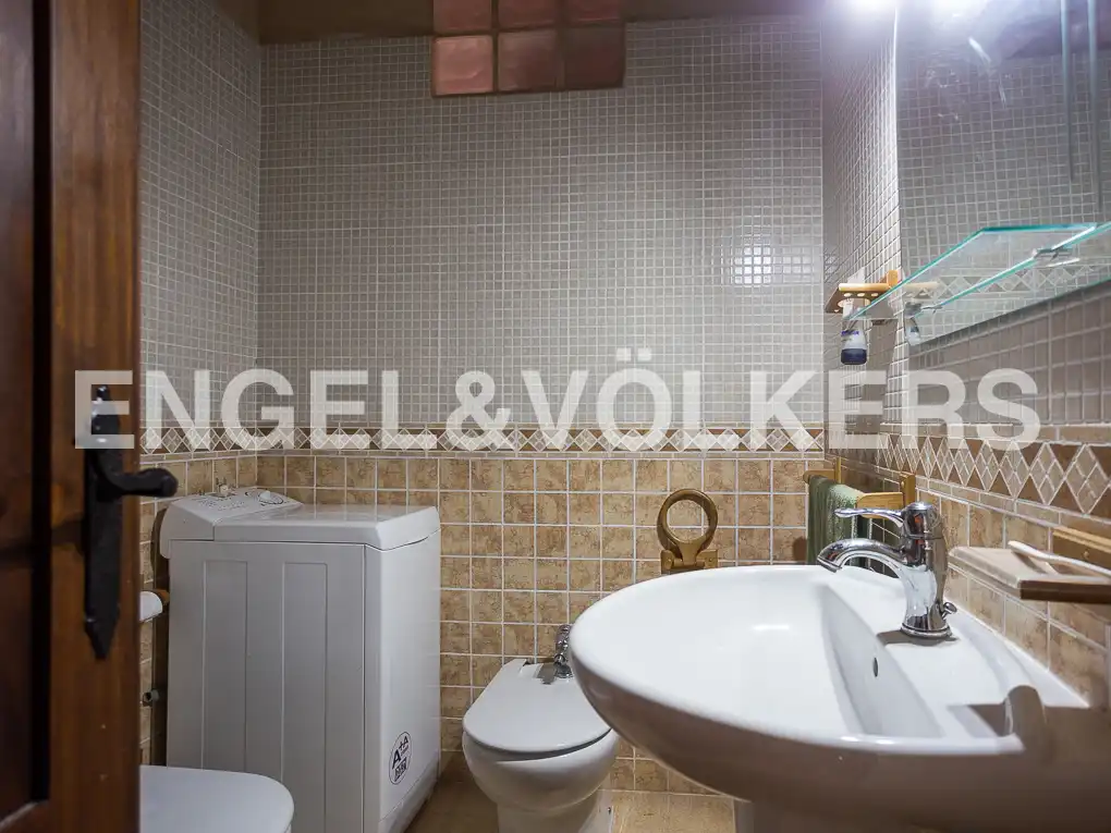 Baño de Casa o chalet en venta en Chinchilla de Monte-Aragón con Calefacción, Jardín privado y Terraza