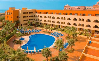 Swimming pool of Apartment to rent in Ayamonte  with Air Conditioner, Heating and Furnished