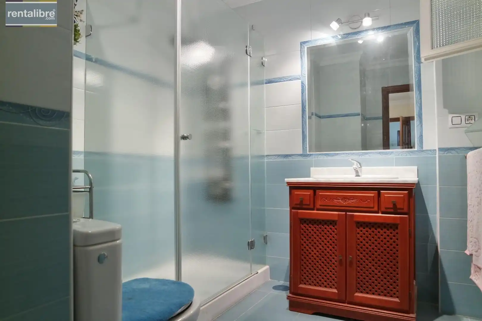 Bathroom of Flat for sale in Sanlúcar de Barrameda  with Air Conditioner and Heating