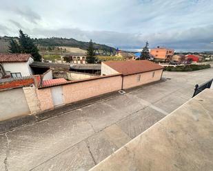 Vista exterior de Casa o xalet en venda en San Miguel del Arroyo