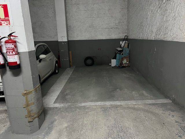 Garaje en Alquiler en Carrer del 8 de Març, 99 en La Plana