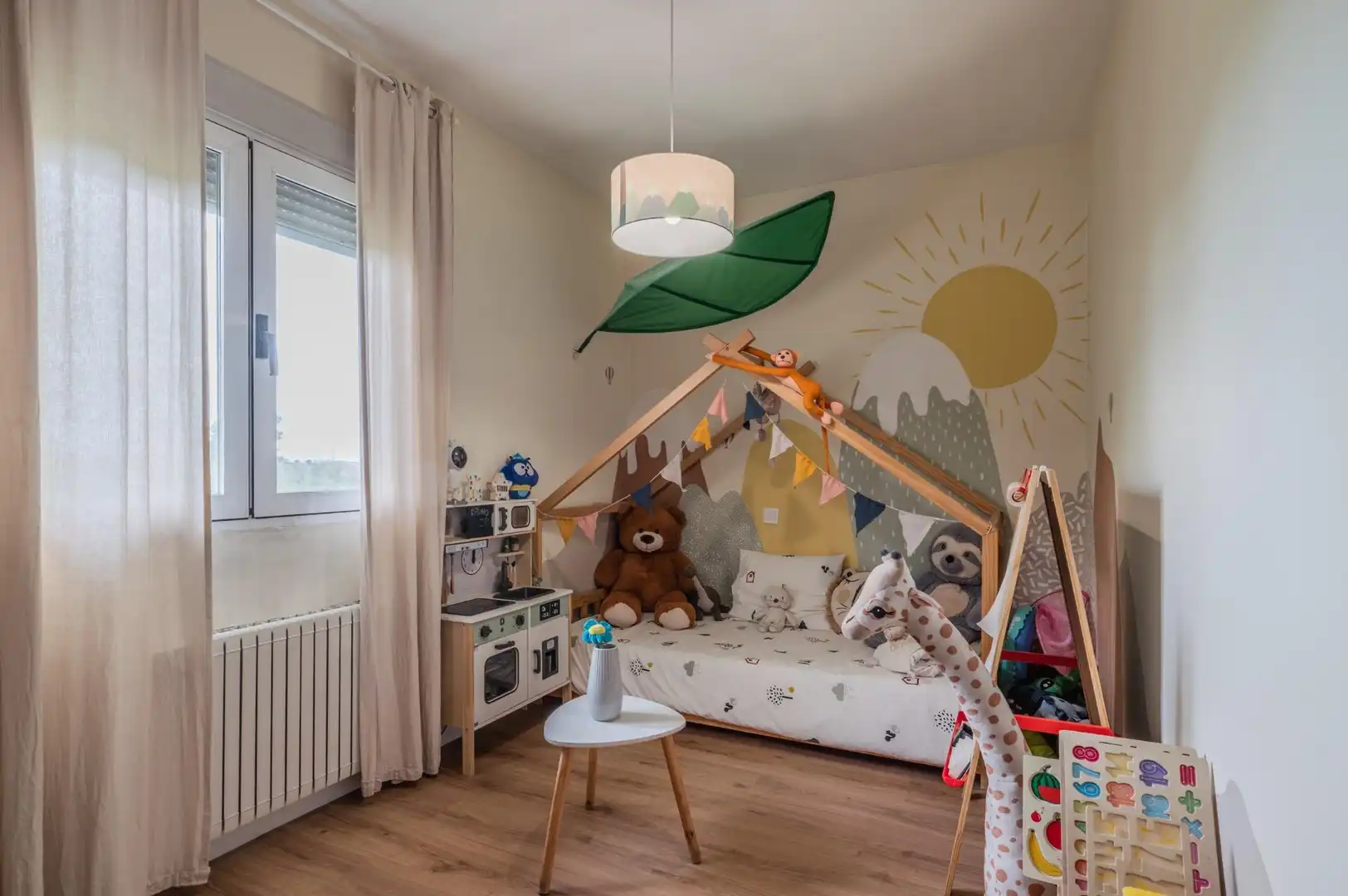 Habitación de Casa o chalet en venta en Yeles con Aire acondicionado, Calefacción y Jardín privado