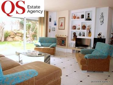 House with garden for sale in Centre