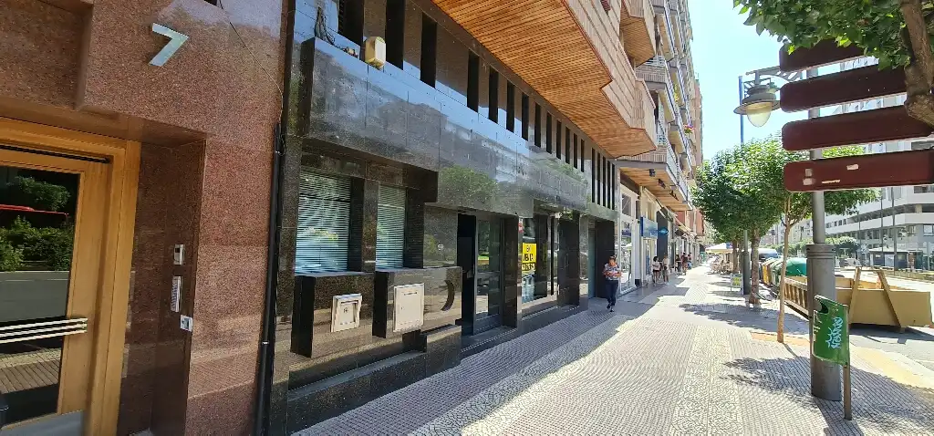 Exterior view of Commercial properties for sale in  Logroño