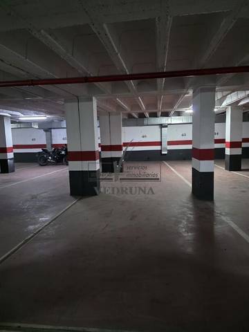 Garaje en Alquiler en Carrera del Sábado en Ruiseñores