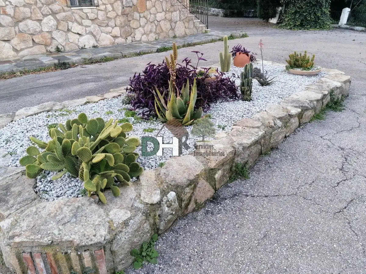 Chalet con piscina en venta en Sierra de Fuentes, imagen 27