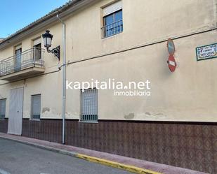 Vista exterior de Casa o xalet en venda en Llocnou d'En Fenollet amb Terrassa i Balcó