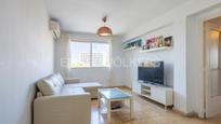 Living room of Apartment for sale in  Valencia Capital  with Air Conditioner and Heating