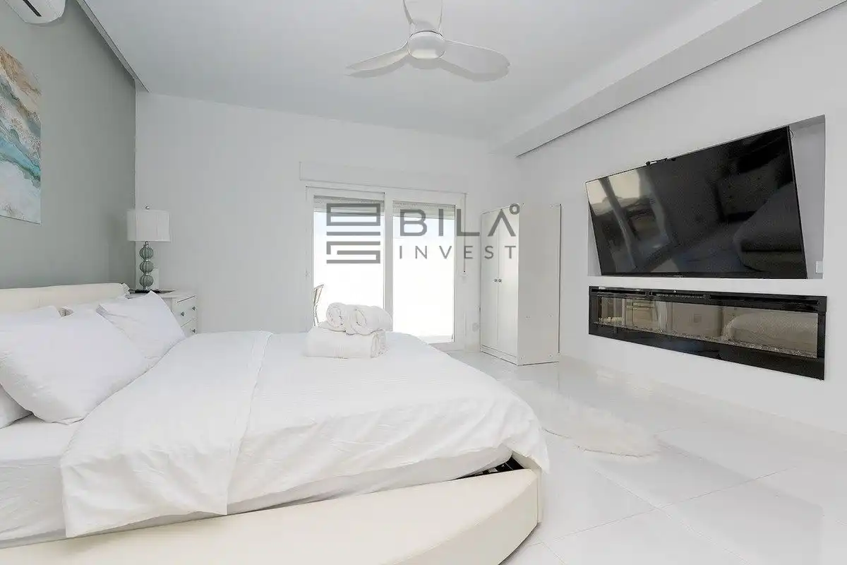 Villa con piscina in vendita a Guadalmemdina, imagen 26