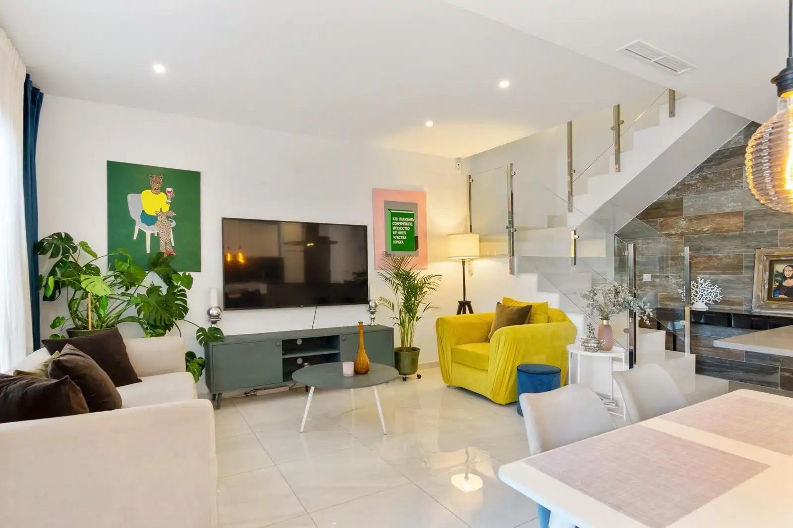 Sala de estar de Casa o chalet en venta en Orihuela con Aire acondicionado, Calefacción y Jardín privado