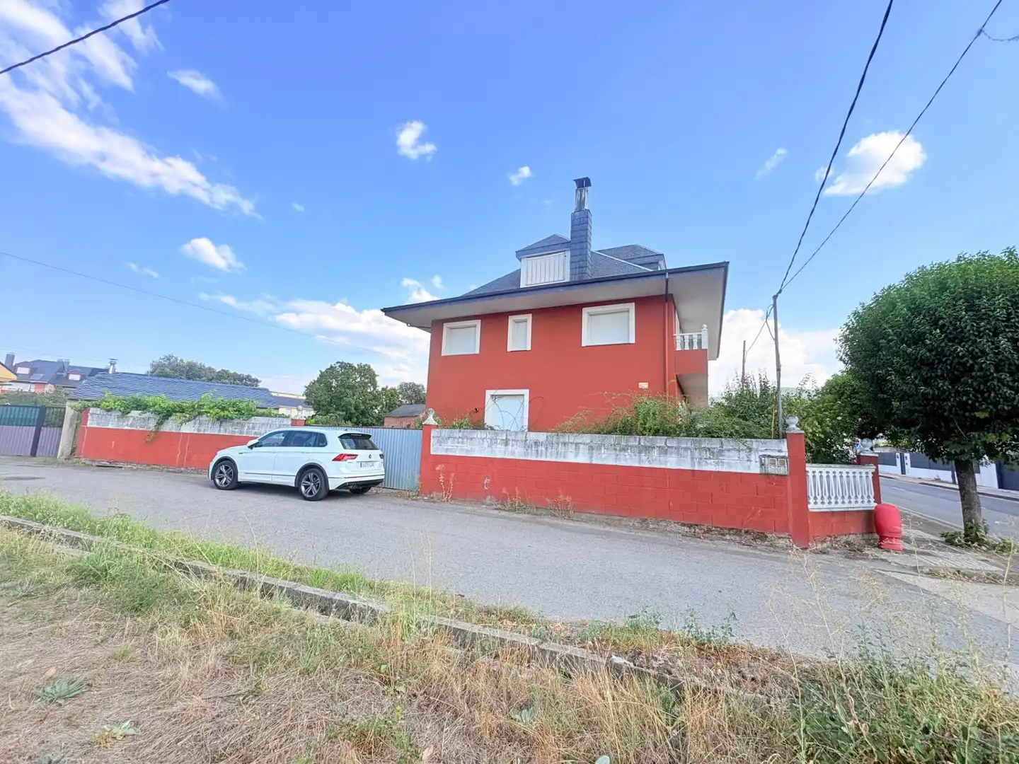 Vista exterior de Casa o chalet en venta en Ponferrada con Calefacción, Jardín privado y Terraza