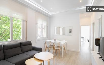 Living room of Flat to rent in L'Hospitalet de Llobregat  with Air Conditioner, Heating and Furnished