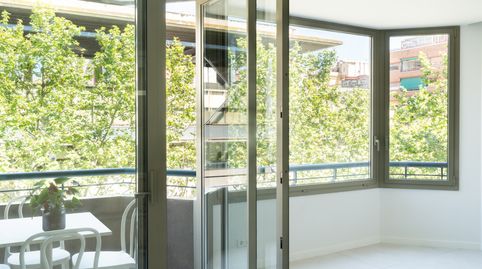 Exclusivo apartamento en planta alta con terraza, trastero y parking opcional en Sant Antoni
