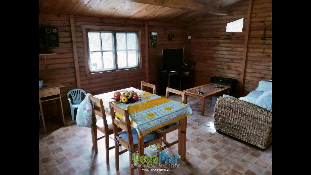 Sala de estar de Finca rústica en venta en Ítrabo con Terraza y Piscina