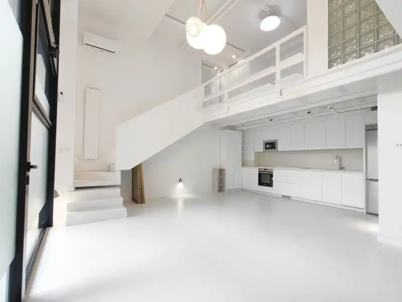 Wohnung zur Miete in Madrid mit Klimaanlage, Heizung und Privatgarten