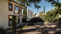 Exterior view of House or chalet for sale in Sant Cugat del Vallès  with Heating, Private garden and Parquet flooring