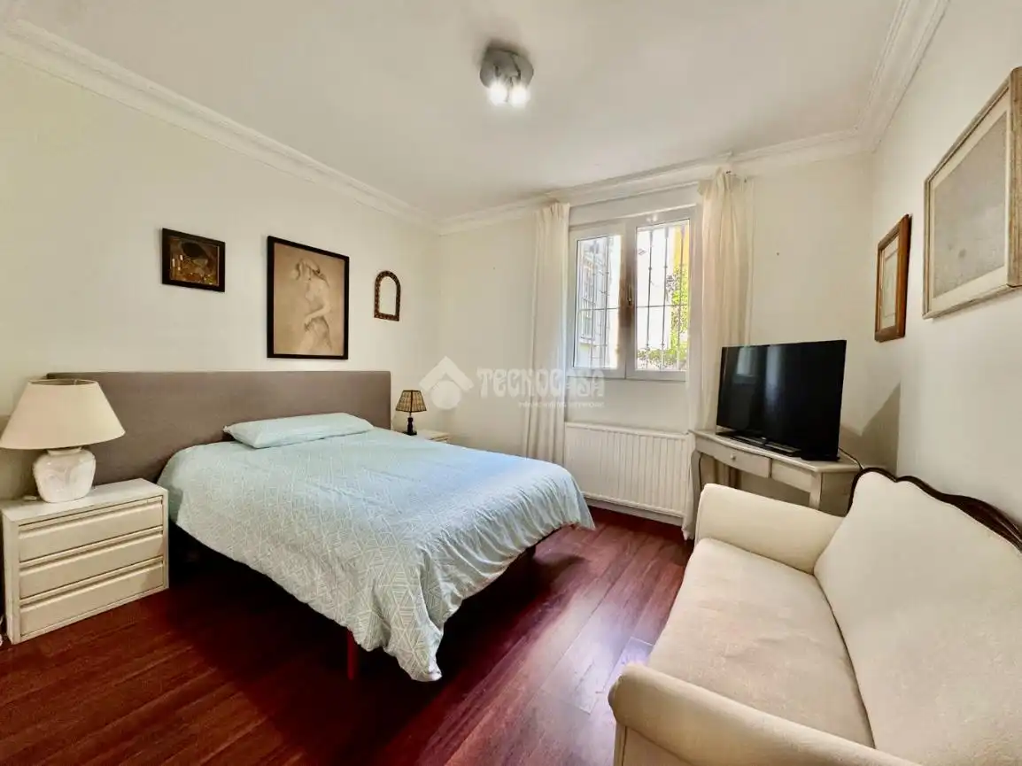 Bedroom of Flat for sale in Madrid  with Heating and Storage room
