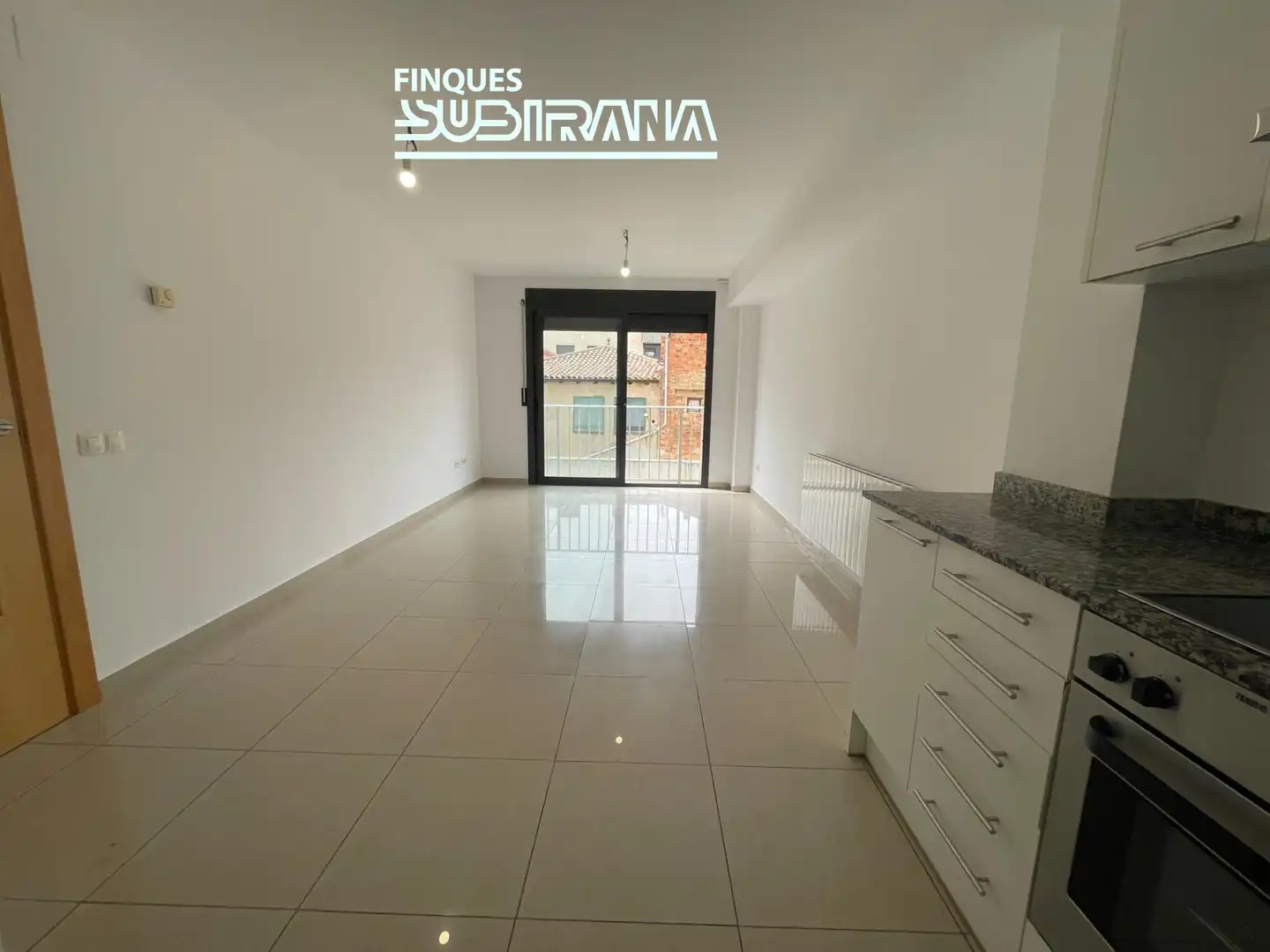 Vista exterior de Pis en venda en Calaf amb Calefacció