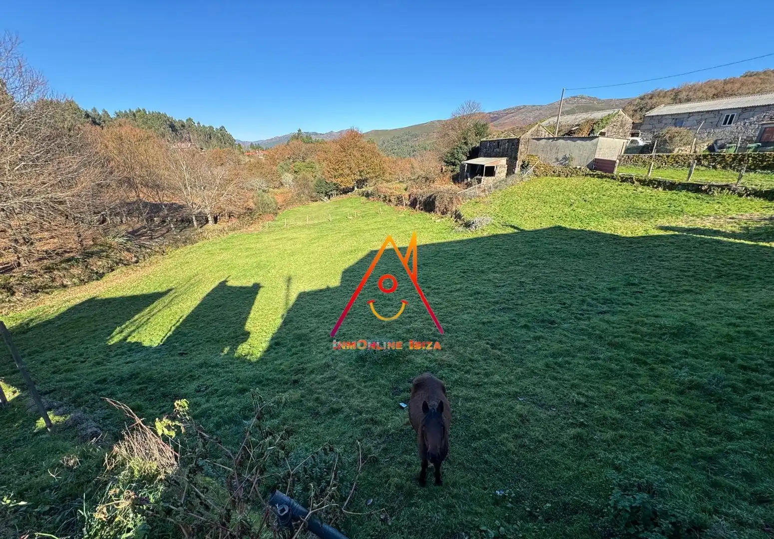 Finca rústica en venta en Fornelos de Montes con Jardín privado, Amueblado y Horno