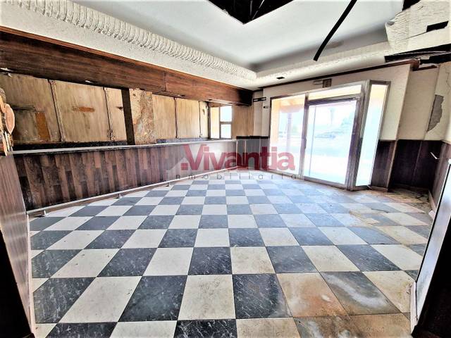 Local comercial en Alquiler en Los Angeles - Apolonia