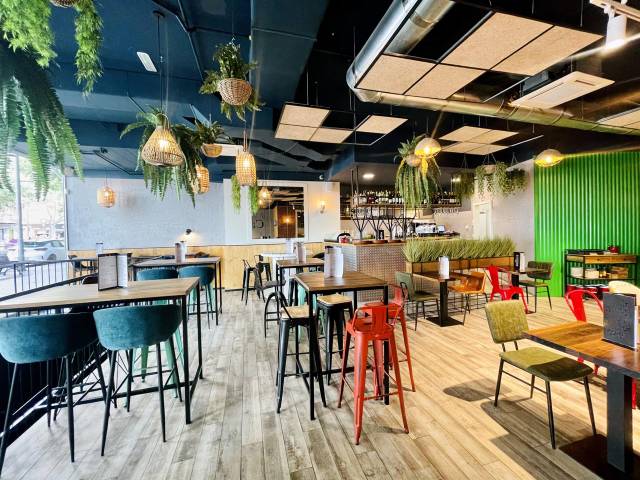 Local comercial en Alquiler en El Mercat