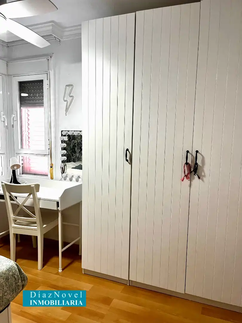 Schlafzimmer von Einfamilien-Reihenhaus zum Verkauf in Vélez-Málaga mit Klimaanlage, Heizung und Parkett