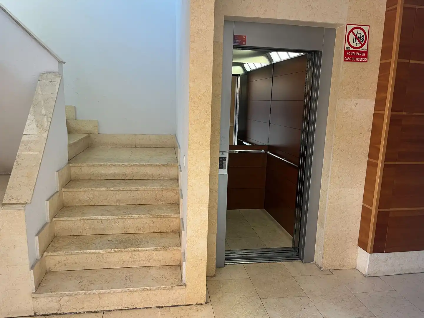 Pis de lloguer en Ávila amb Calefacció, Terrassa i Moblat