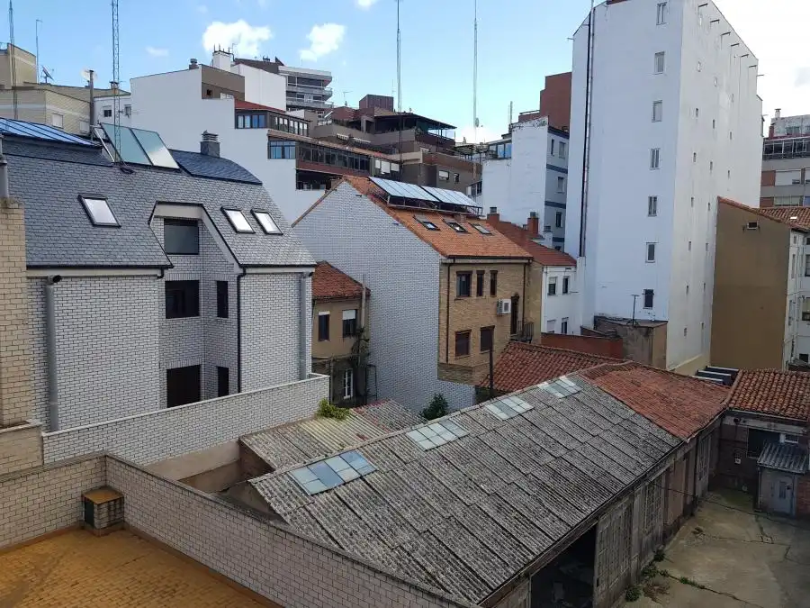 Dúplex amb ascensor en venda a Calle Juan Madrazo, imagen 3
