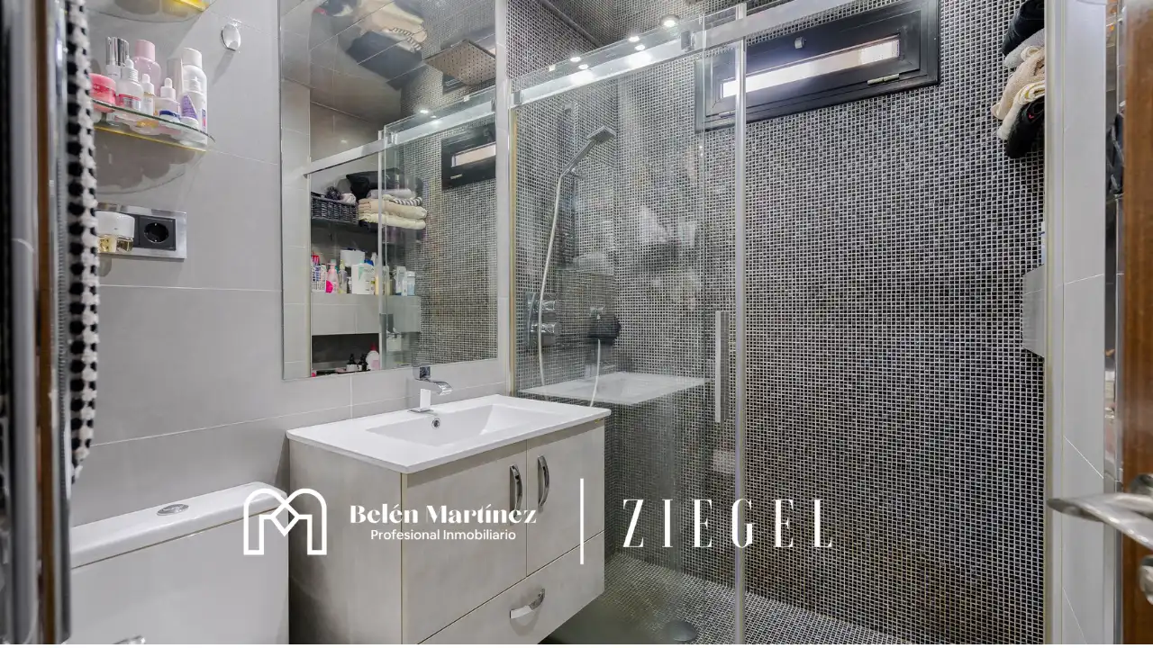 Baño de Casa o chalet en venta en Urbanizaciones